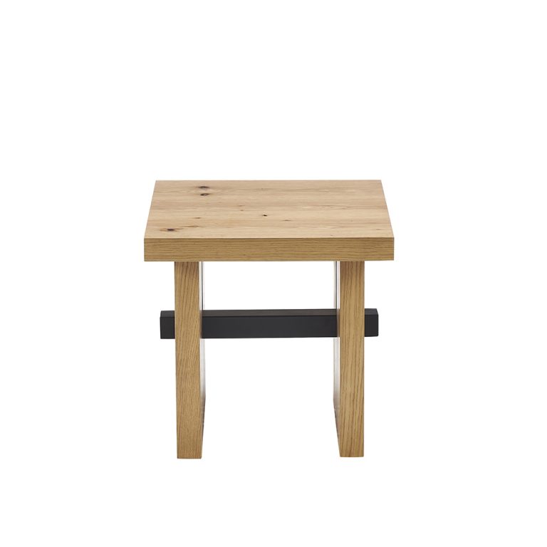 luxury-square-dining-table-natural-wood-grain