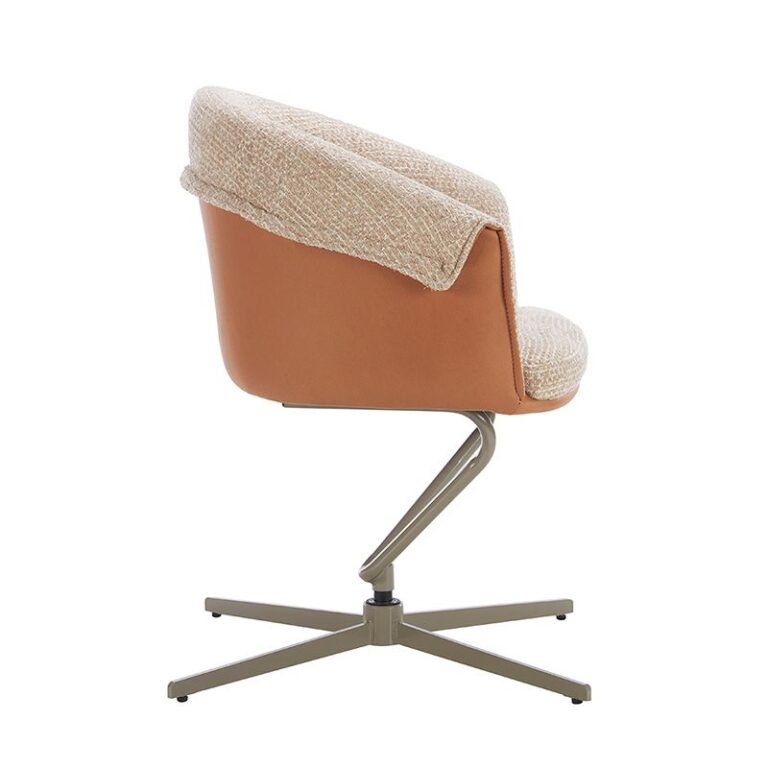 upholstered dining seat with wide back